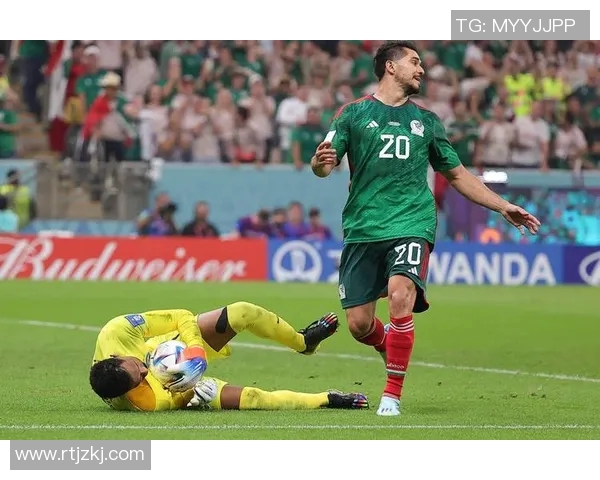 墨西哥国家足球队最新球星名单分析与赛季前景展望